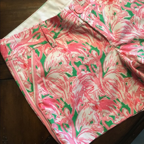 🌈 LILLY PULITZER SHORTS SIZE 2 NWOT - Picture 2 of 8